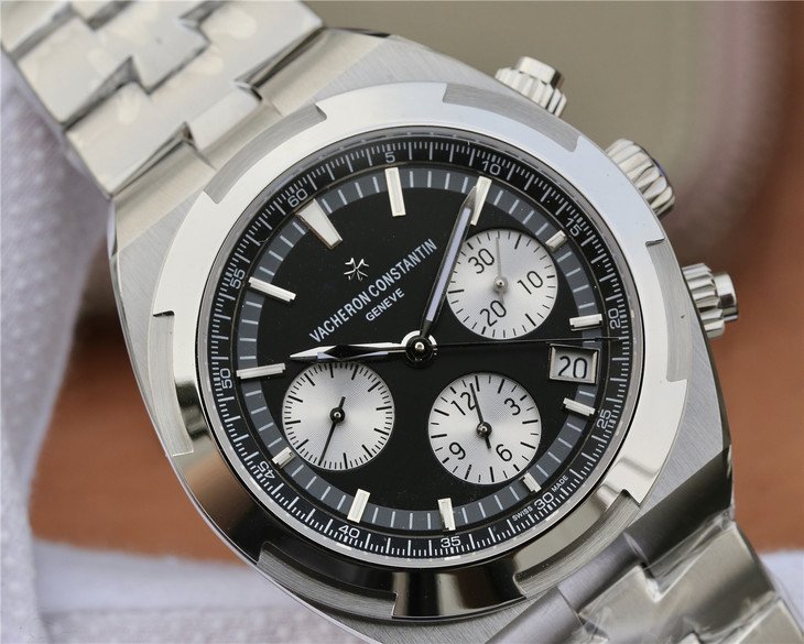 Vacheron Constantin Overseas Chronograph 5500V 110A B075