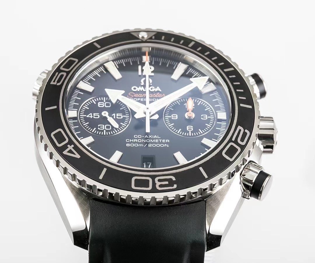 Omega Seamaster Planet Ocean 600M Co-Axial Master 215.33.46.51.01.001