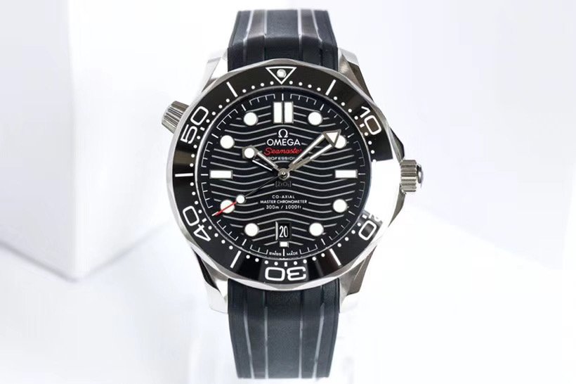 Omega Seamaster 300M Co-Axial Master Chronometer Ceramic 210.92.44.20.01.001